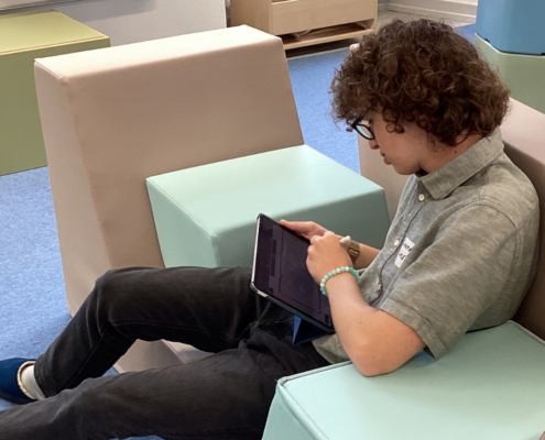 Fokussiertes Arbeiten in einer der flexiblen Sitzlandschaften
